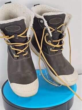KEEN Elsa Waterproof Insulated Winter Boot (Women's)